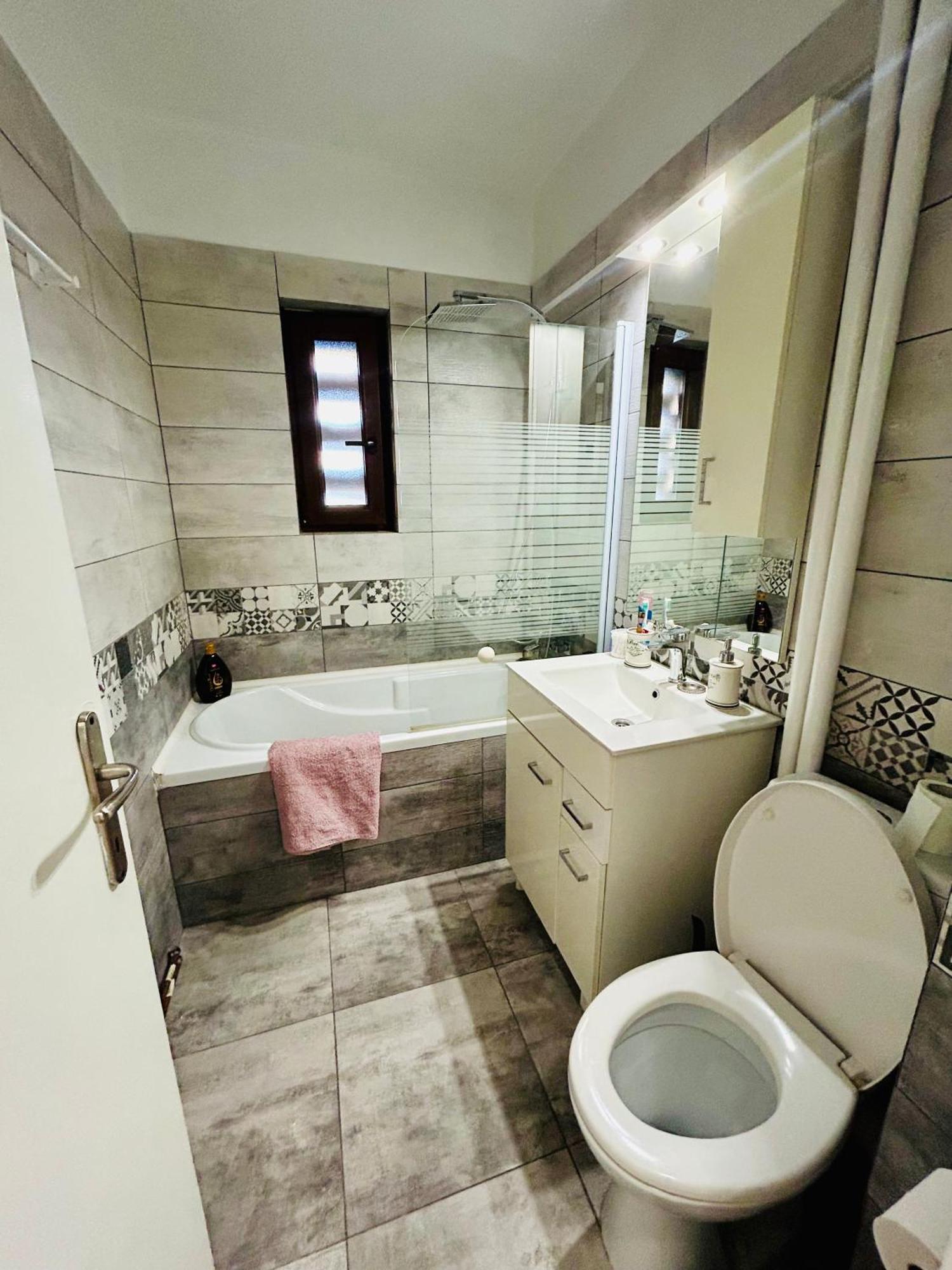 Snug Apartament Iasi Exterior foto